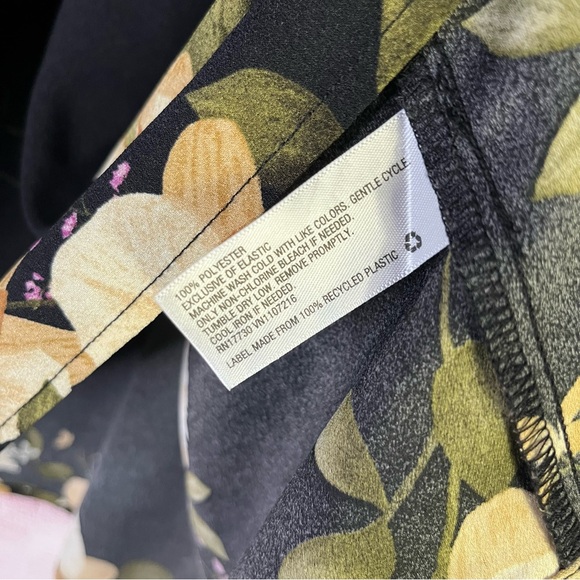 Ava & Viv Floral Long Sleeve Blouse Size 1X - Picture 5 of 7